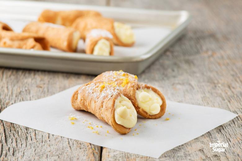 Lemon And White Chocolate Cannoli